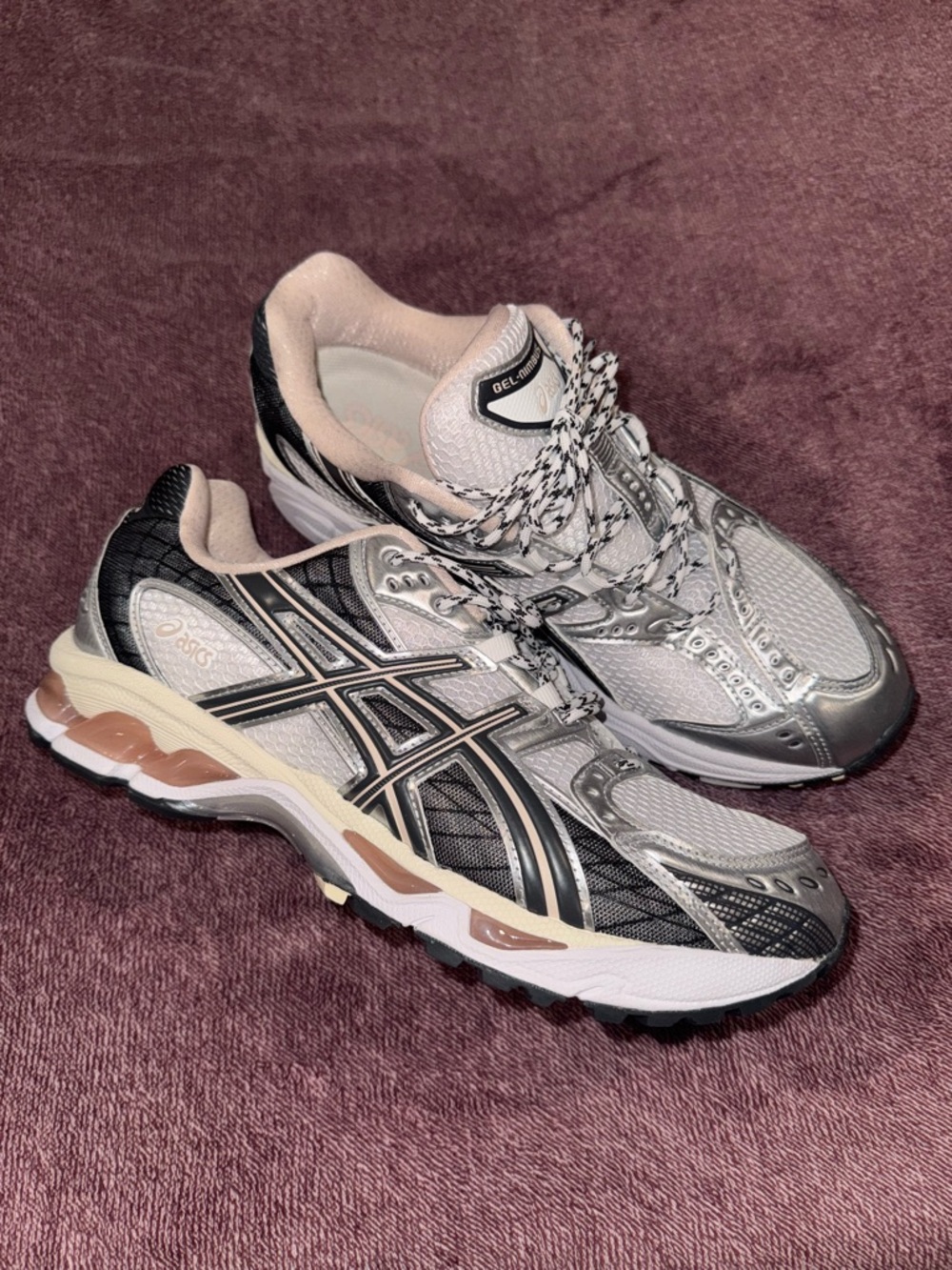 ASICS Nimbus 10.1 White Obsidian Grey size 9.5 men’s - Picture 2 of 4